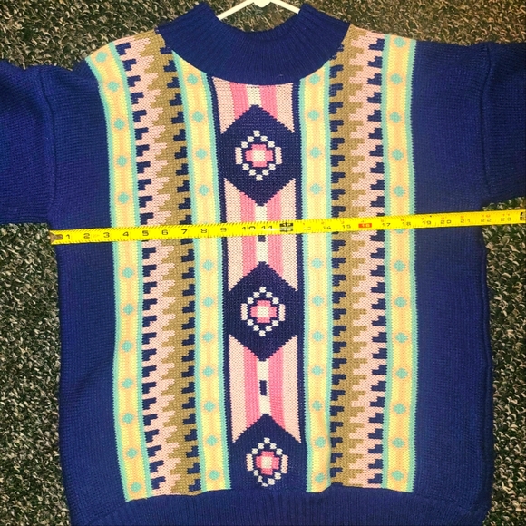Vintage Clifton Place Pixelated Navy Pastel Aztec Mock Neck Knit Sweater Size 21 - Picture 6 of 6